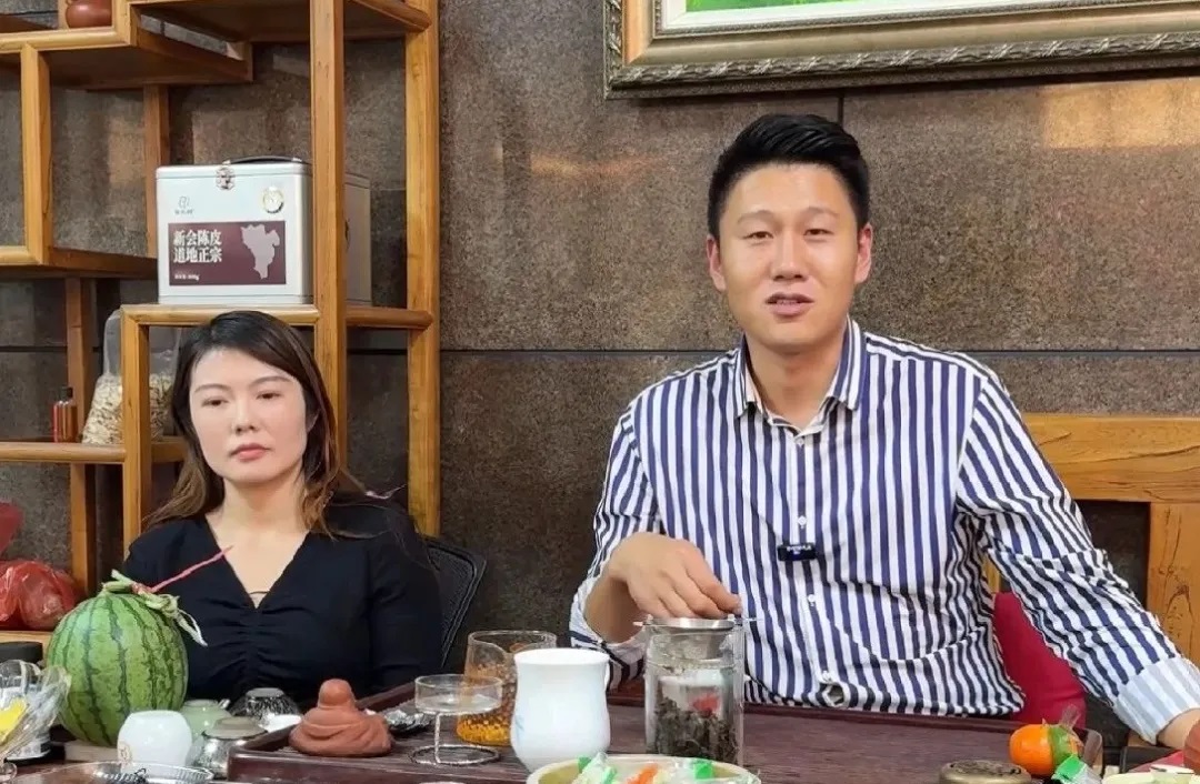 90后夫妻創(chuàng)業(yè)傳奇，四年能賺五套房，背后原因揭密！